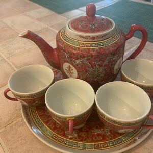 Chinese Family Rose Mun Shou Longevity Porcelain 6 pices vintange.